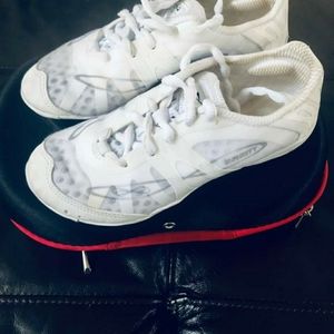 Nfinity Cheer Shoes